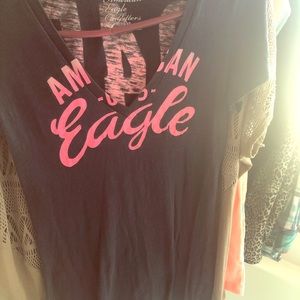 5 women’s shirts bundle size M/L